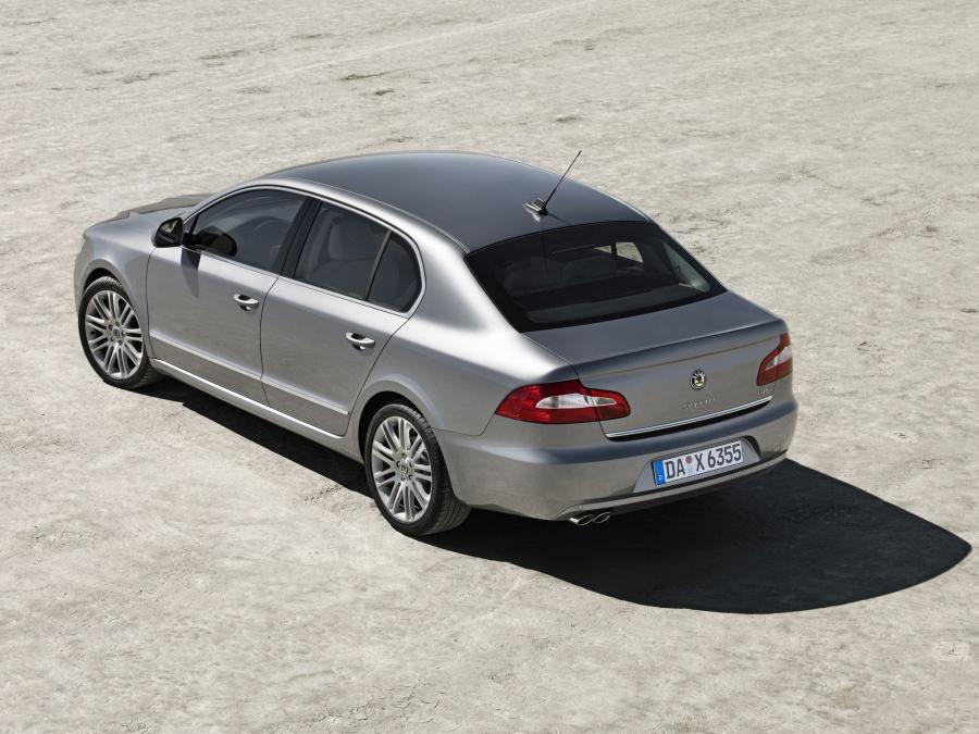  Skoda Superb 2008 года  (фото 103 из 131)